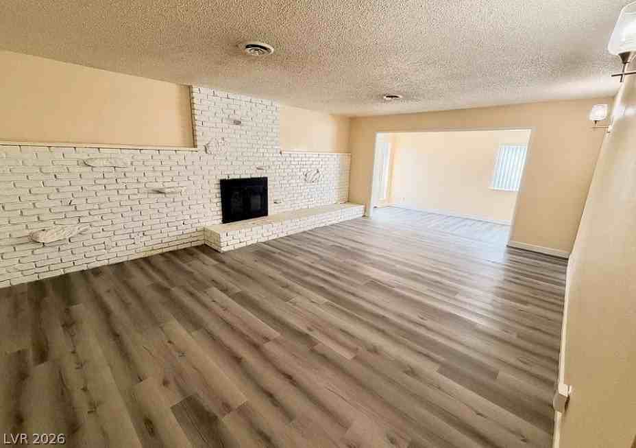 961 Toni Ave - Photo 3 of 16