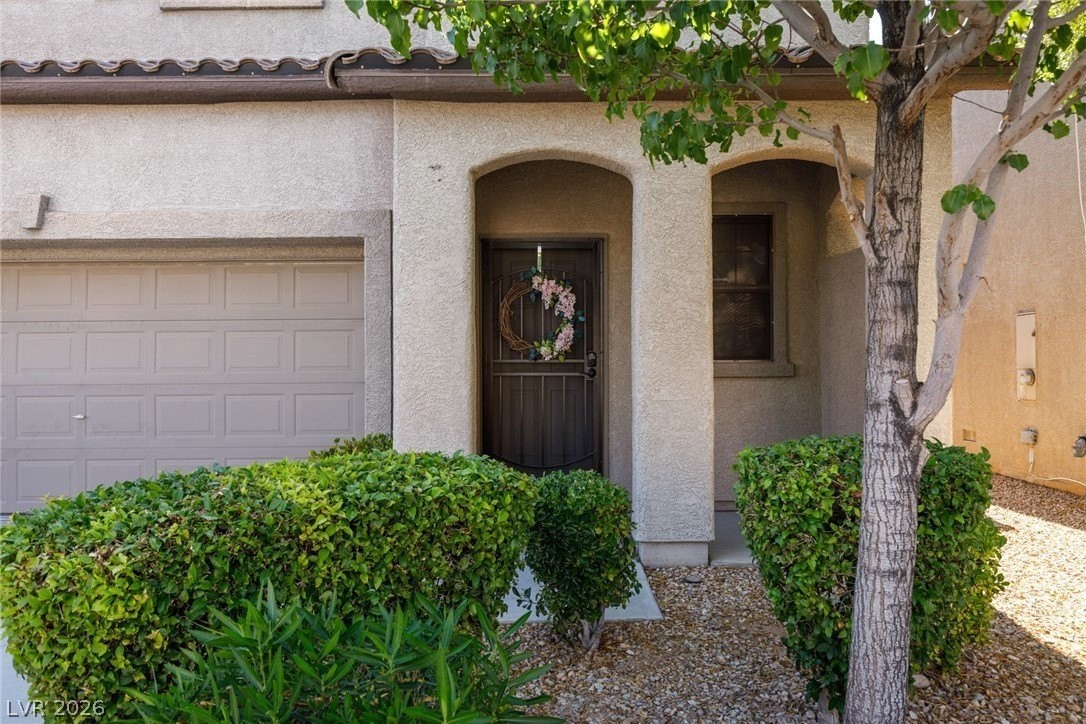 8978 Castledowns St - Photo 2 of 37
