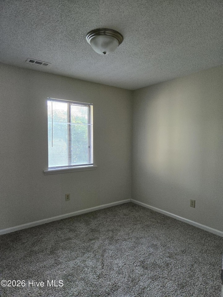 2024 Countrywood Dr - Photo 4 of 9