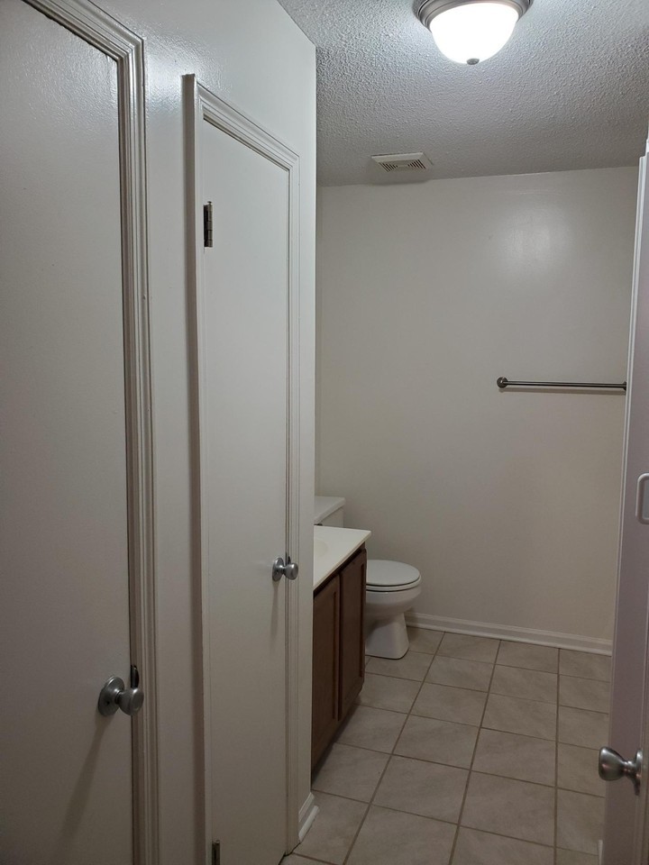1826 Countrywood Blvd - Photo 7 of 10
