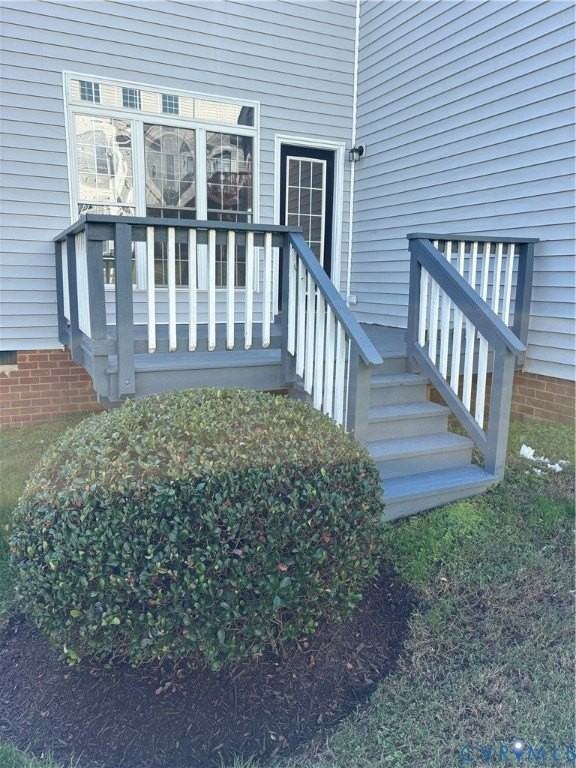 14730 Waters Shore Dr - Photo 3 of 35