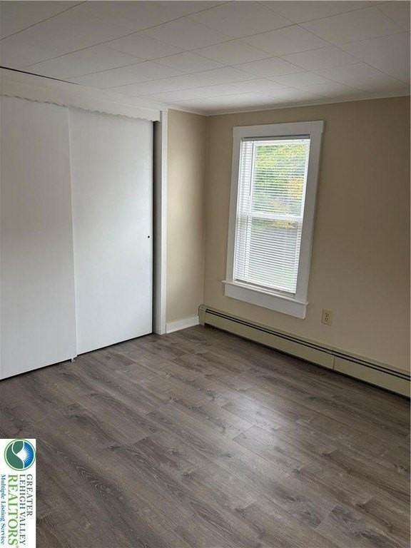 139 N Whitfield St #2ndFL - Photo 4 of 8