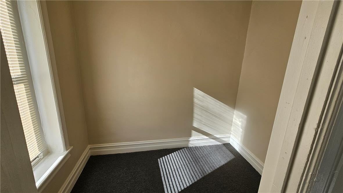 619 N 4th St #2 - Photo 5 of 20