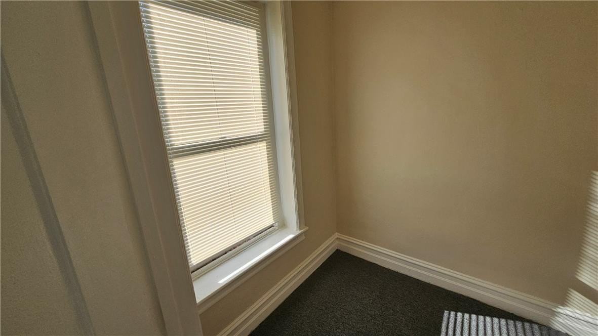 619 N 4th St #2 - Photo 6 of 20