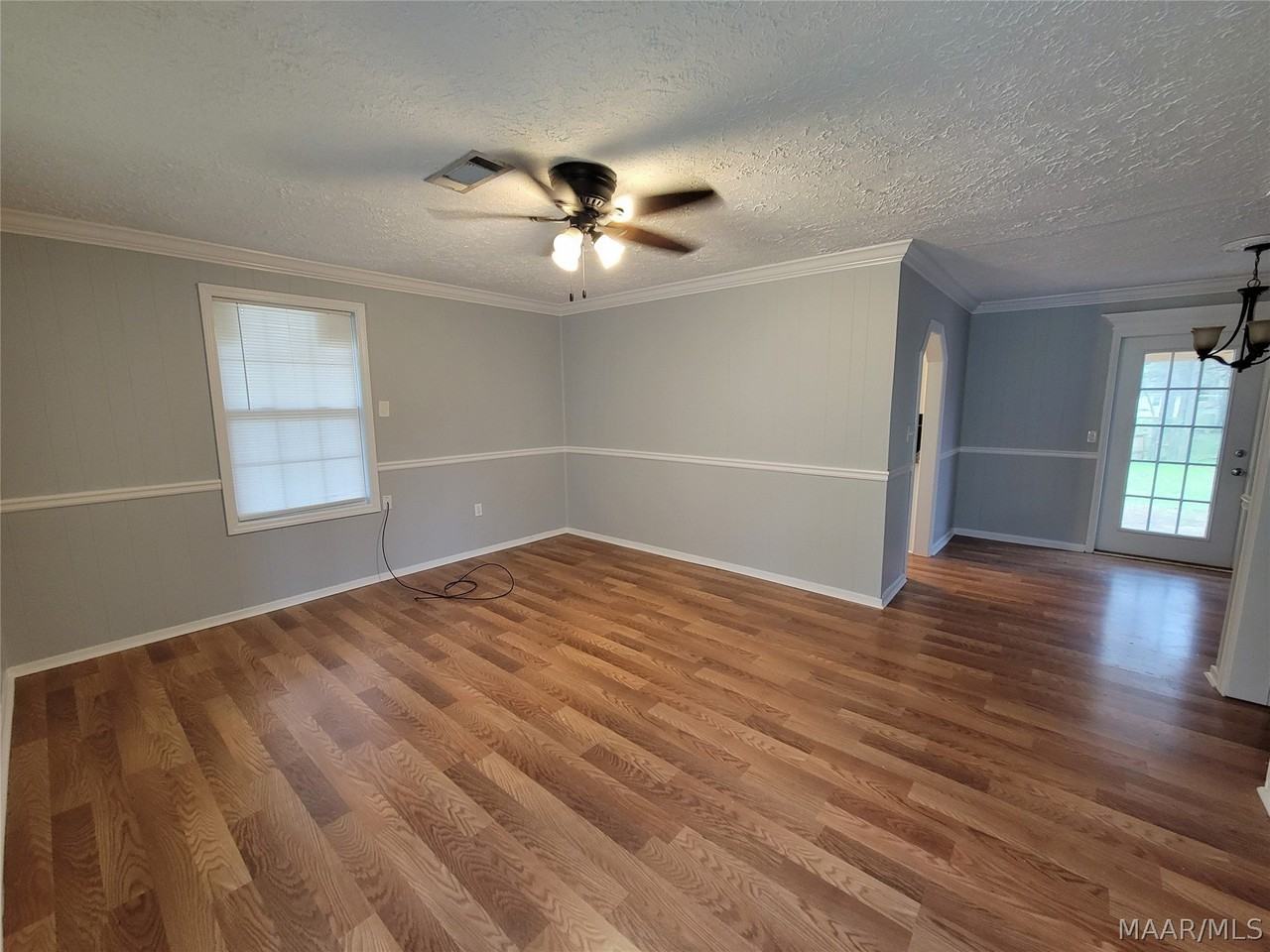 1105 Beechdale Rd - Photo 2 of 16