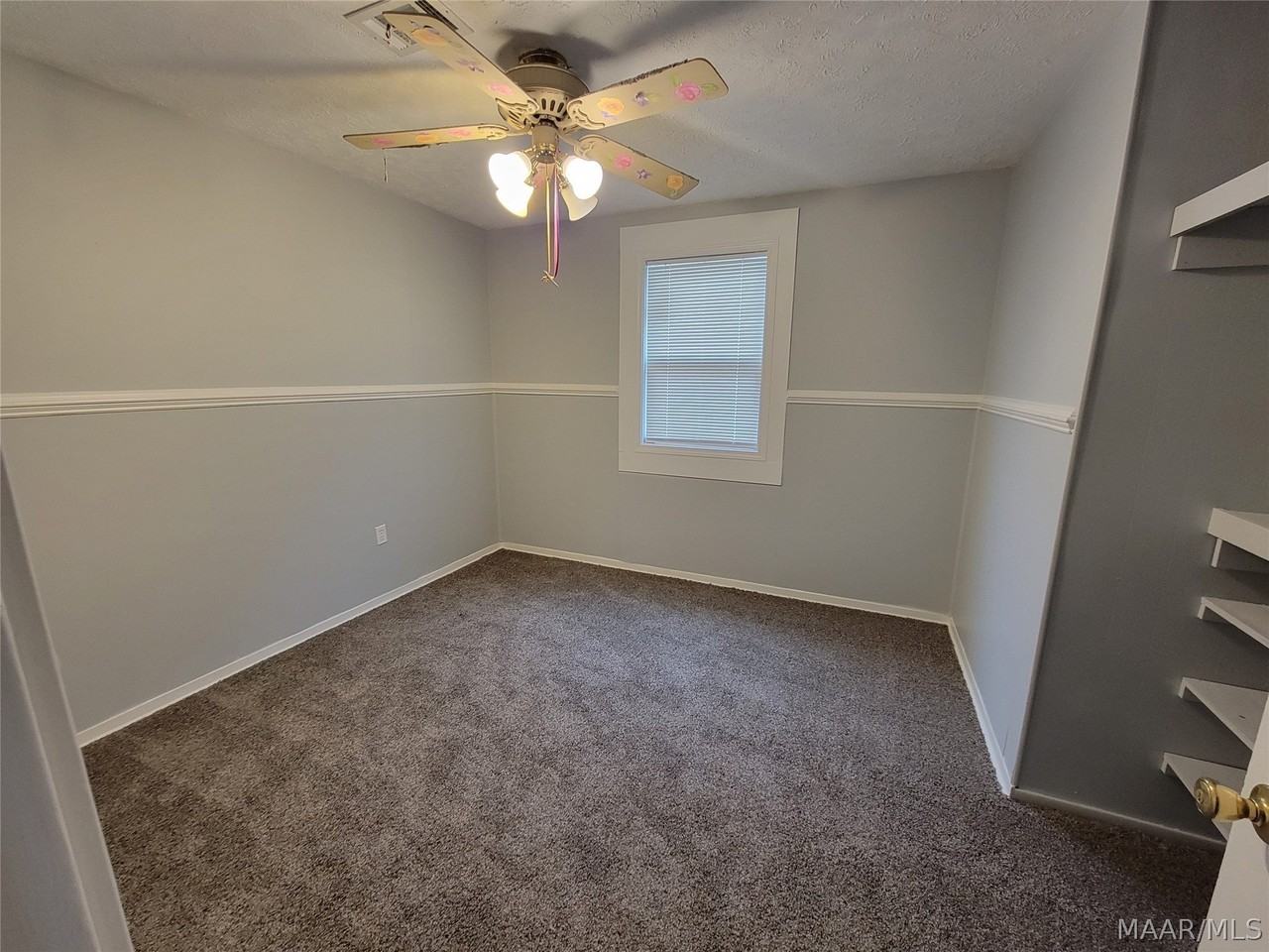 1105 Beechdale Rd - Photo 7 of 16