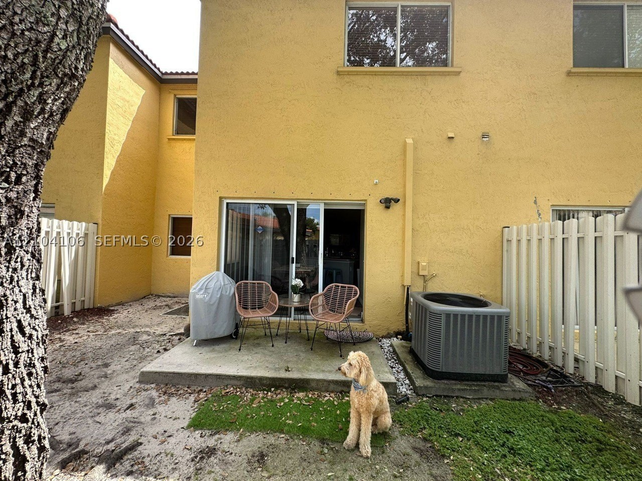 2017 Sw 101st Ln #0 - Photo 2 of 10
