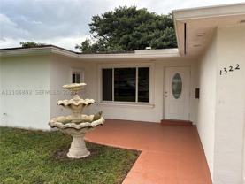 1322 N 31st Rd - Photo 1 of 1