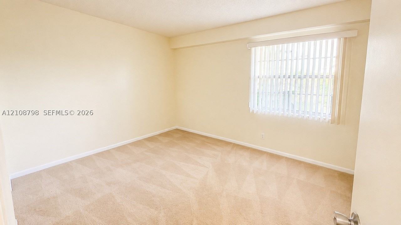 12900 Sw 13th St #413E - Photo 4 of 16