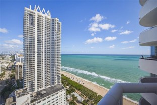 6301 Collins Ave #2908 - Photo 1 of 1
