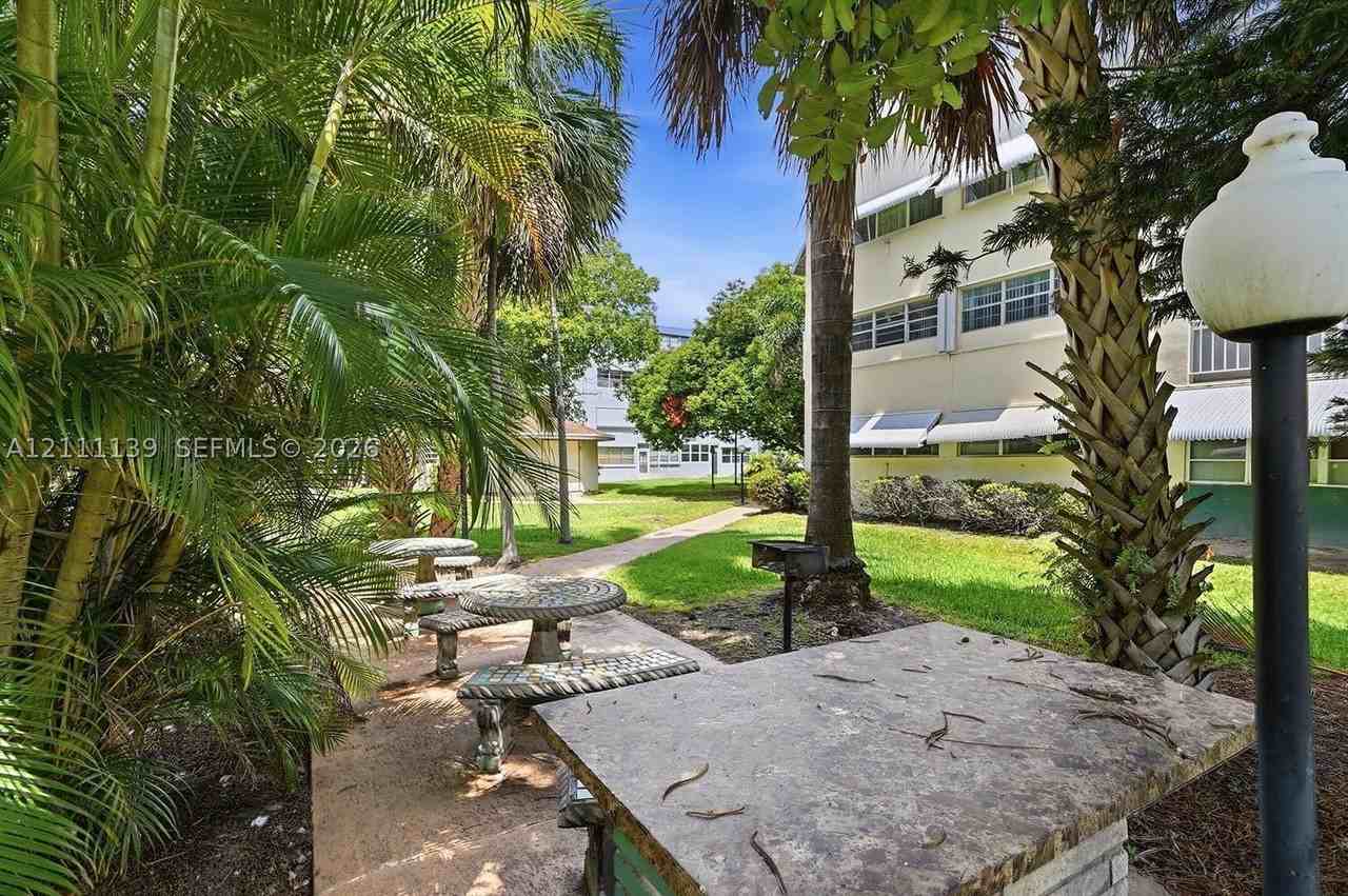 1333 E Hallandale Beach Blvd #236 - Photo 5 of 13