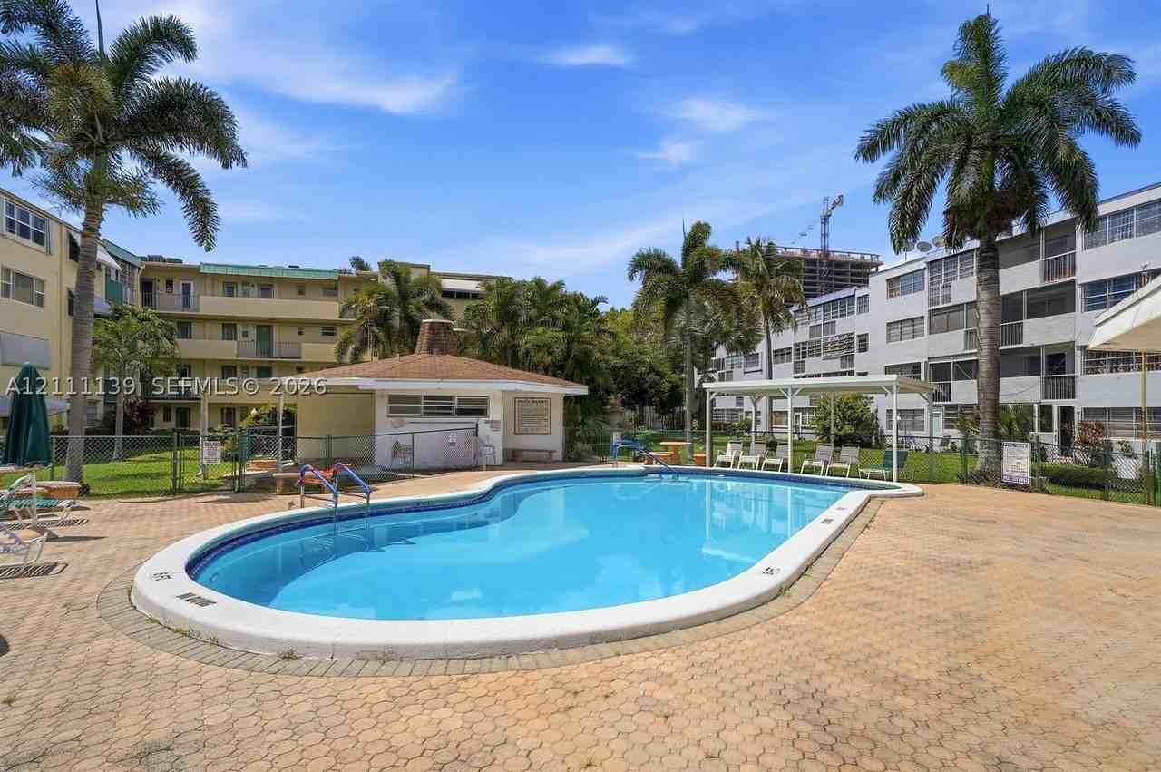 1333 E Hallandale Beach Blvd #236 - Photo 6 of 13