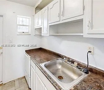 1478 Nw 2nd Ave #3 - Photo 3 of 5