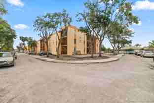 525 W 69th St #306 - Photo 1 of 1