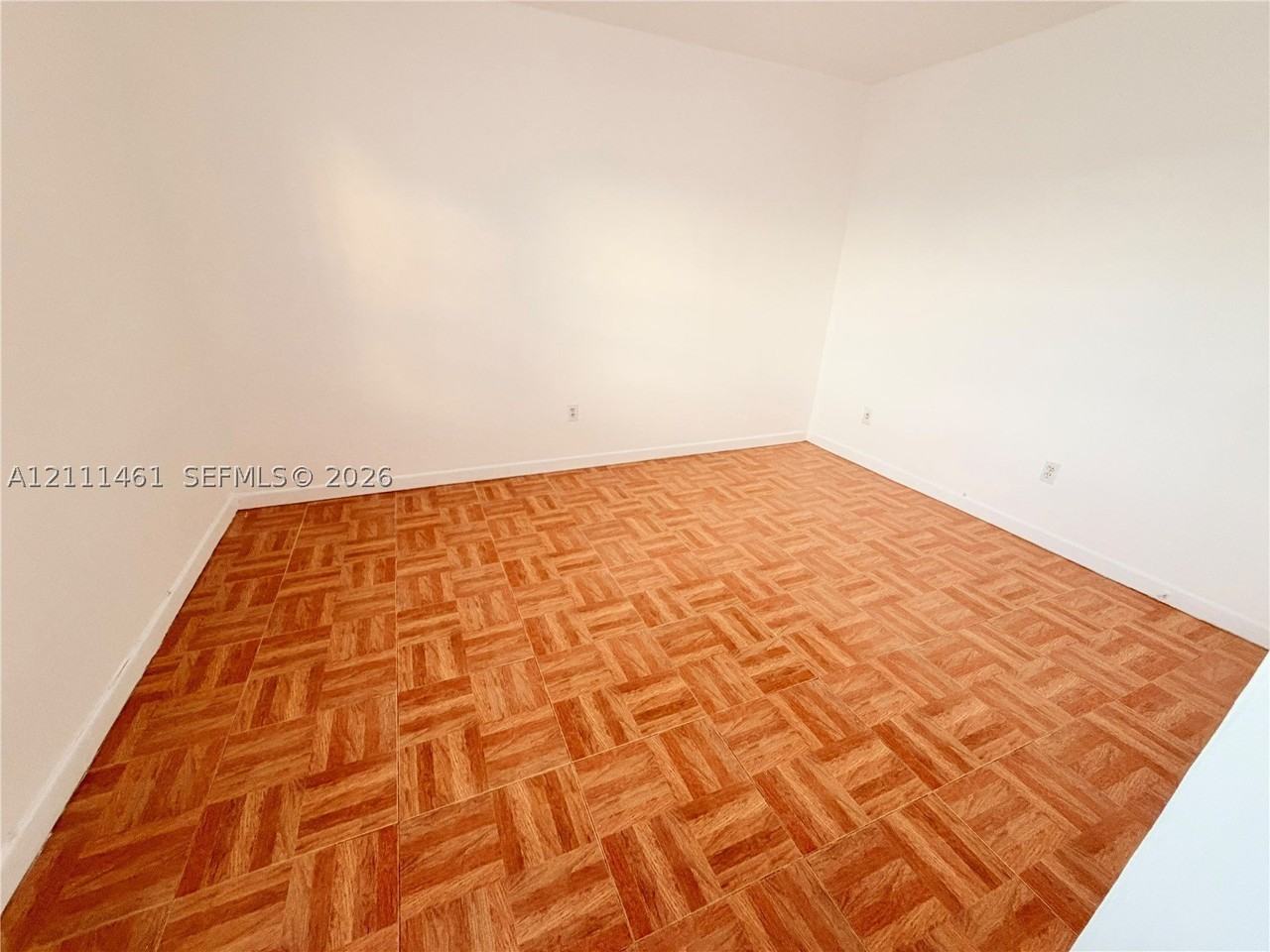 6820 W Flagler St #111 - Photo 7 of 9