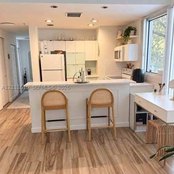 1125 West Ave #6 - Photo 4 of 15
