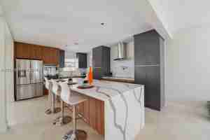 featured image of 12520 Ne Miami Pl #0