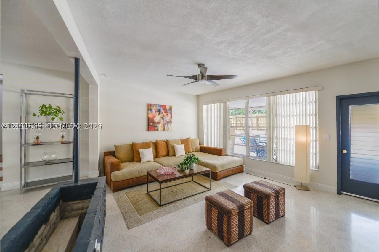 12520 Ne Miami Pl #0 - Photo 4 of 24