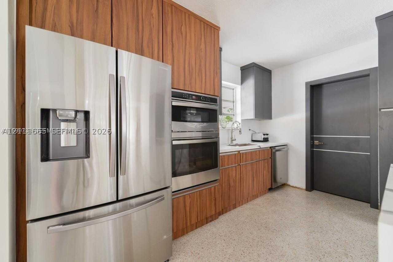 12520 Ne Miami Pl #0 - Photo 6 of 24