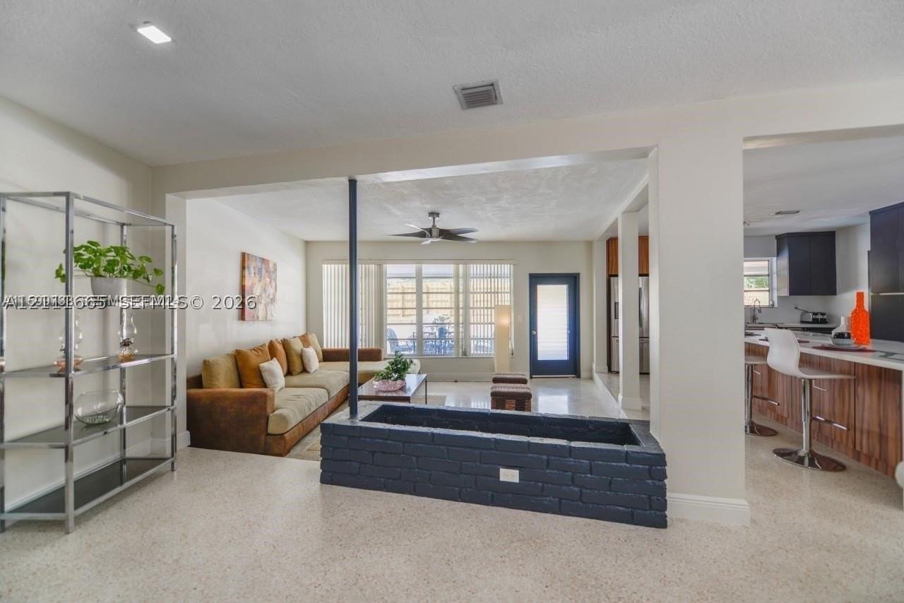 12520 Ne Miami Pl #0 - Photo 7 of 24