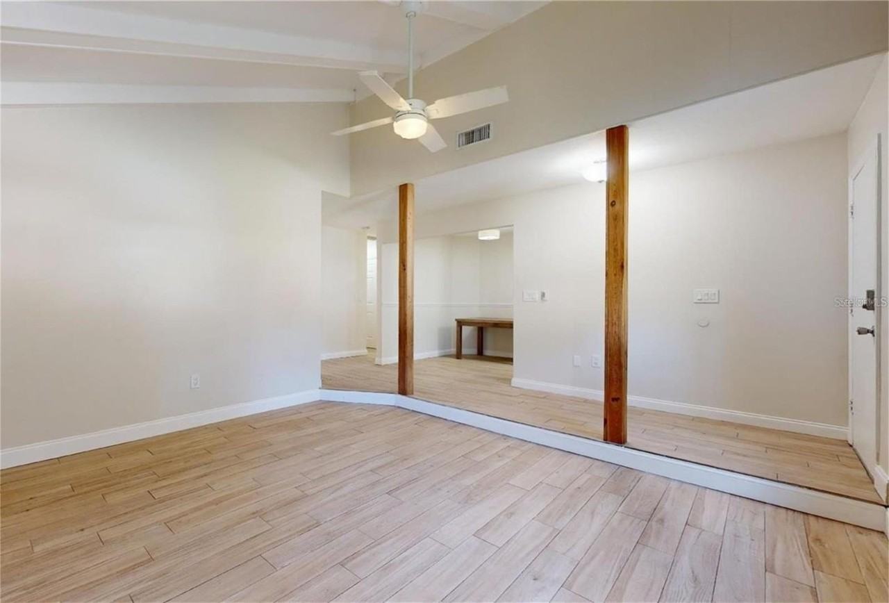 4443 Pike Ave - Photo 4 of 20