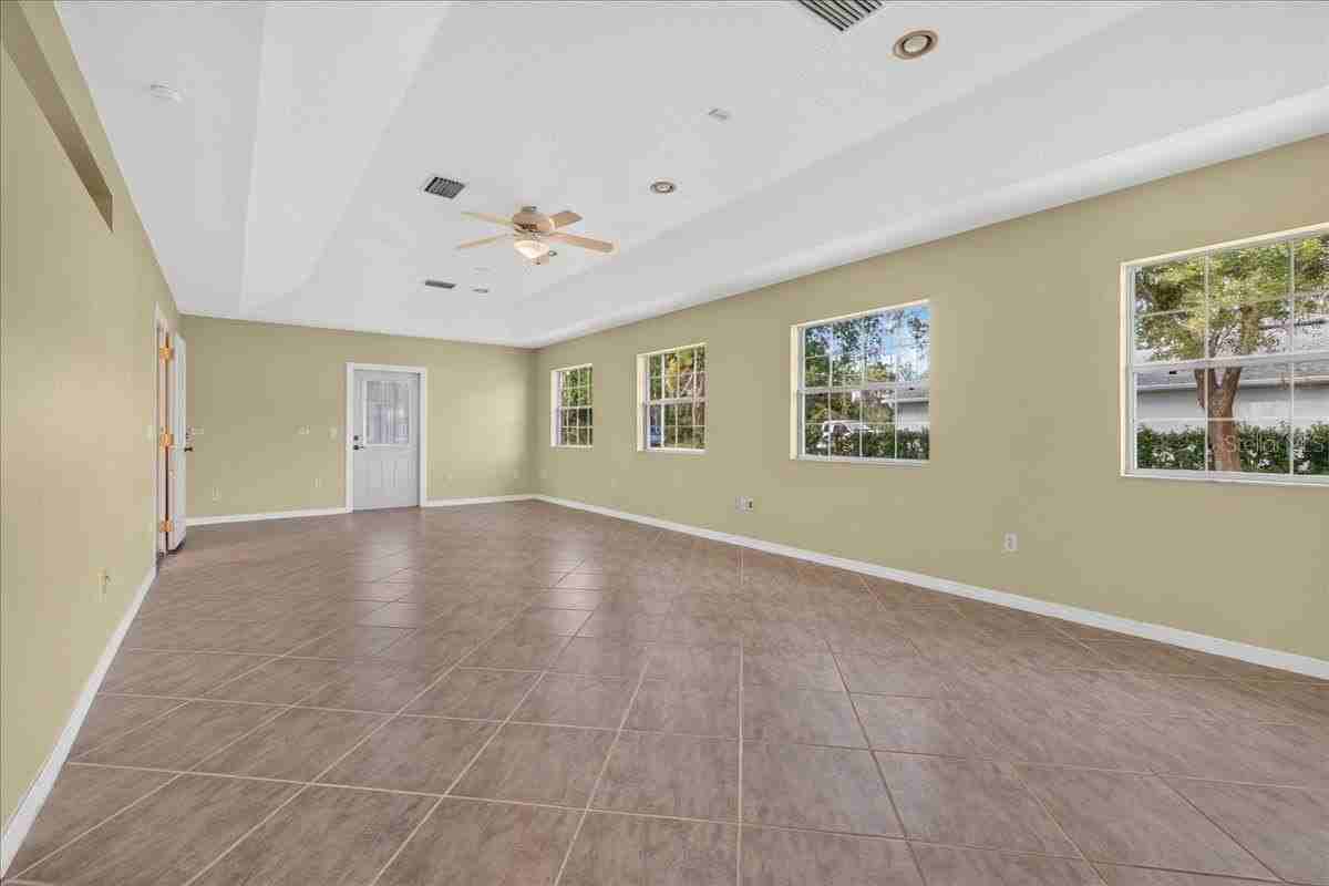62 Kankakee Trl - Photo 3 of 32