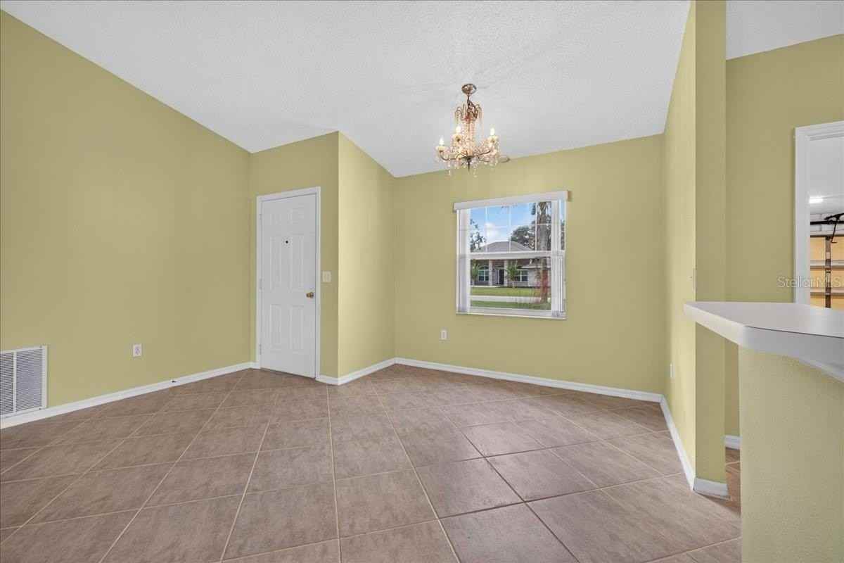 62 Kankakee Trl - Photo 7 of 32
