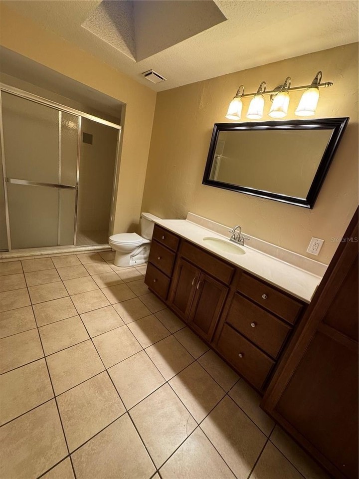 151 Bressler Ln - Photo 4 of 18