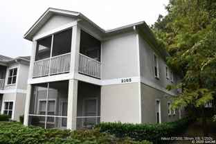 2155 Nw 10th St #B - Photo 1 of 1