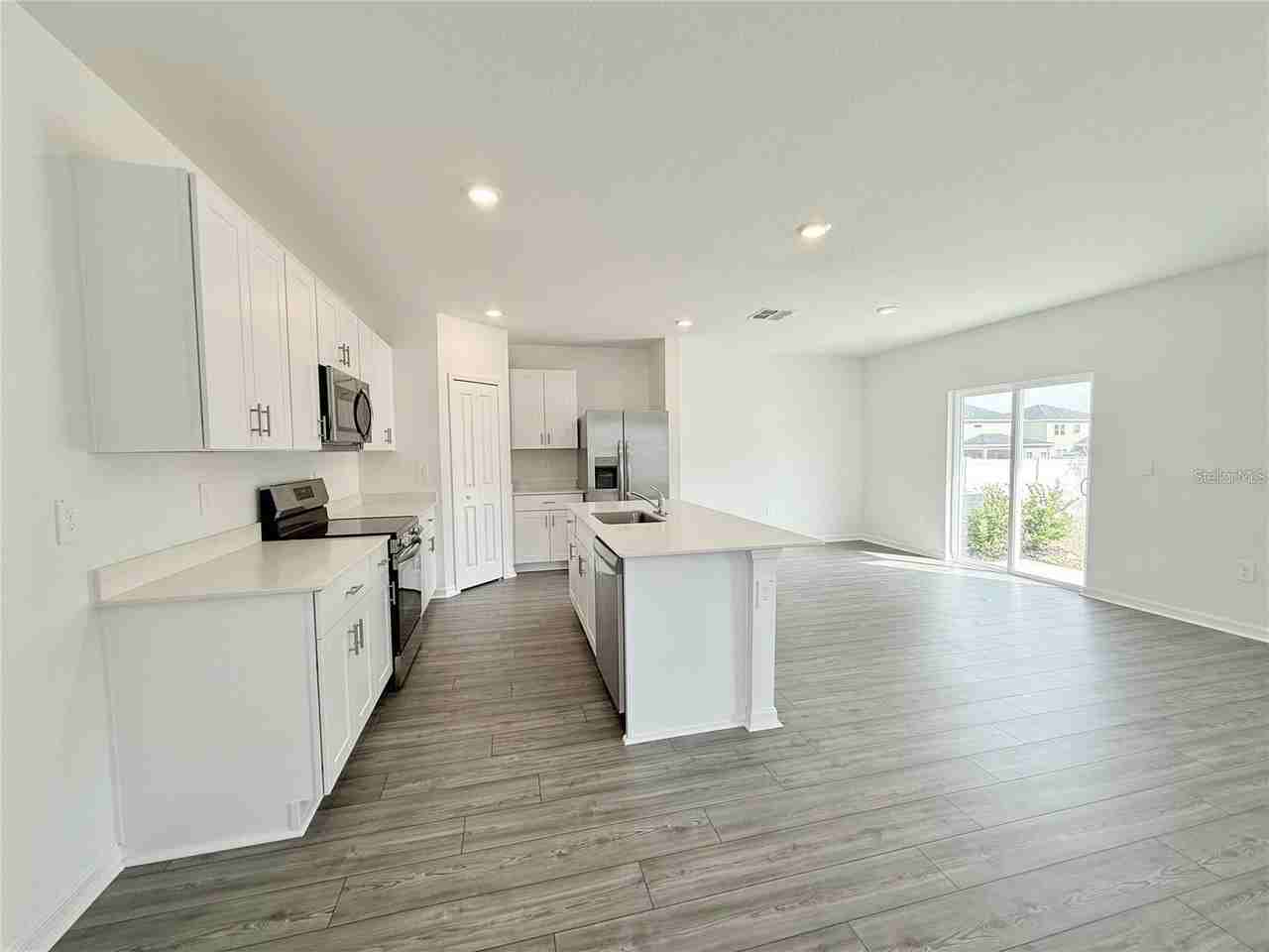 3809 Ne 32nd Ct - Photo 4 of 27