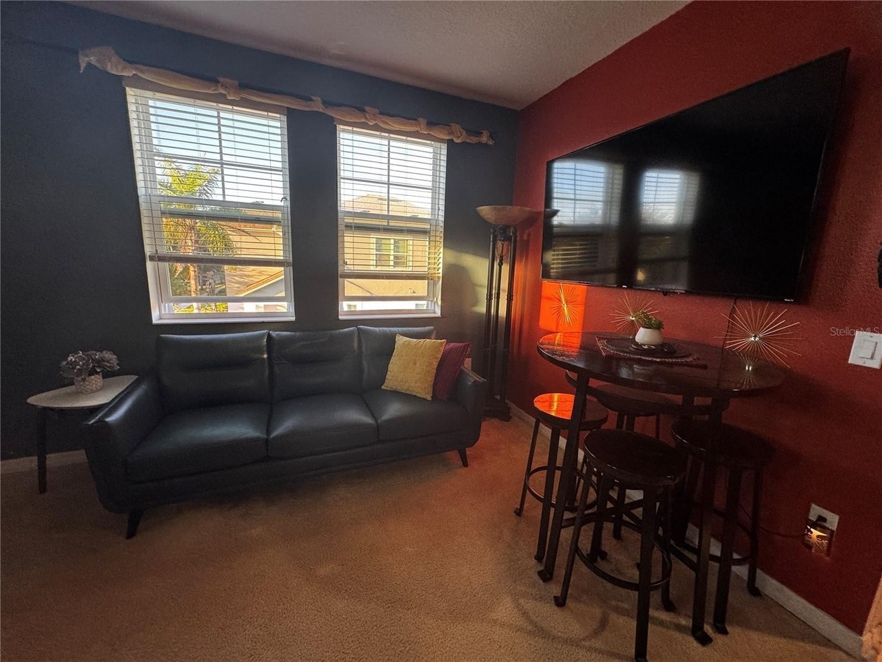 15337 Southern Martin St - Photo 2 of 14