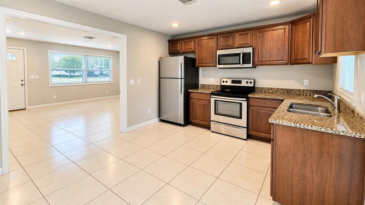 2834 State Road 590 - Photo 6 of 22