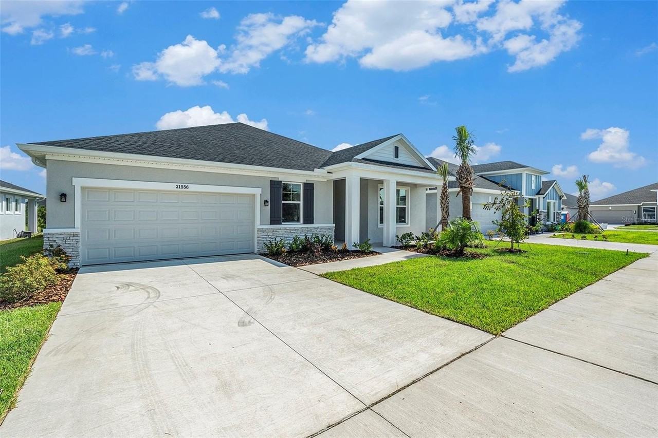 31556 Godwin Ct - Photo 4 of 33