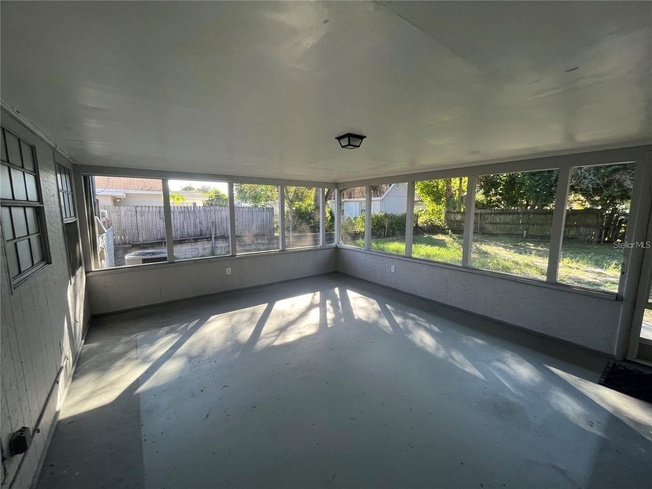 3906 W Fig St - Photo 2 of 6