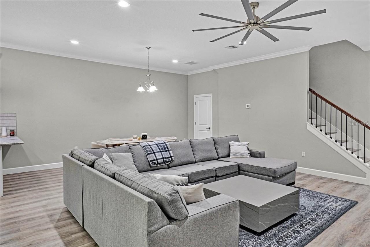 746 Grand Cypress Ln - Photo 2 of 28