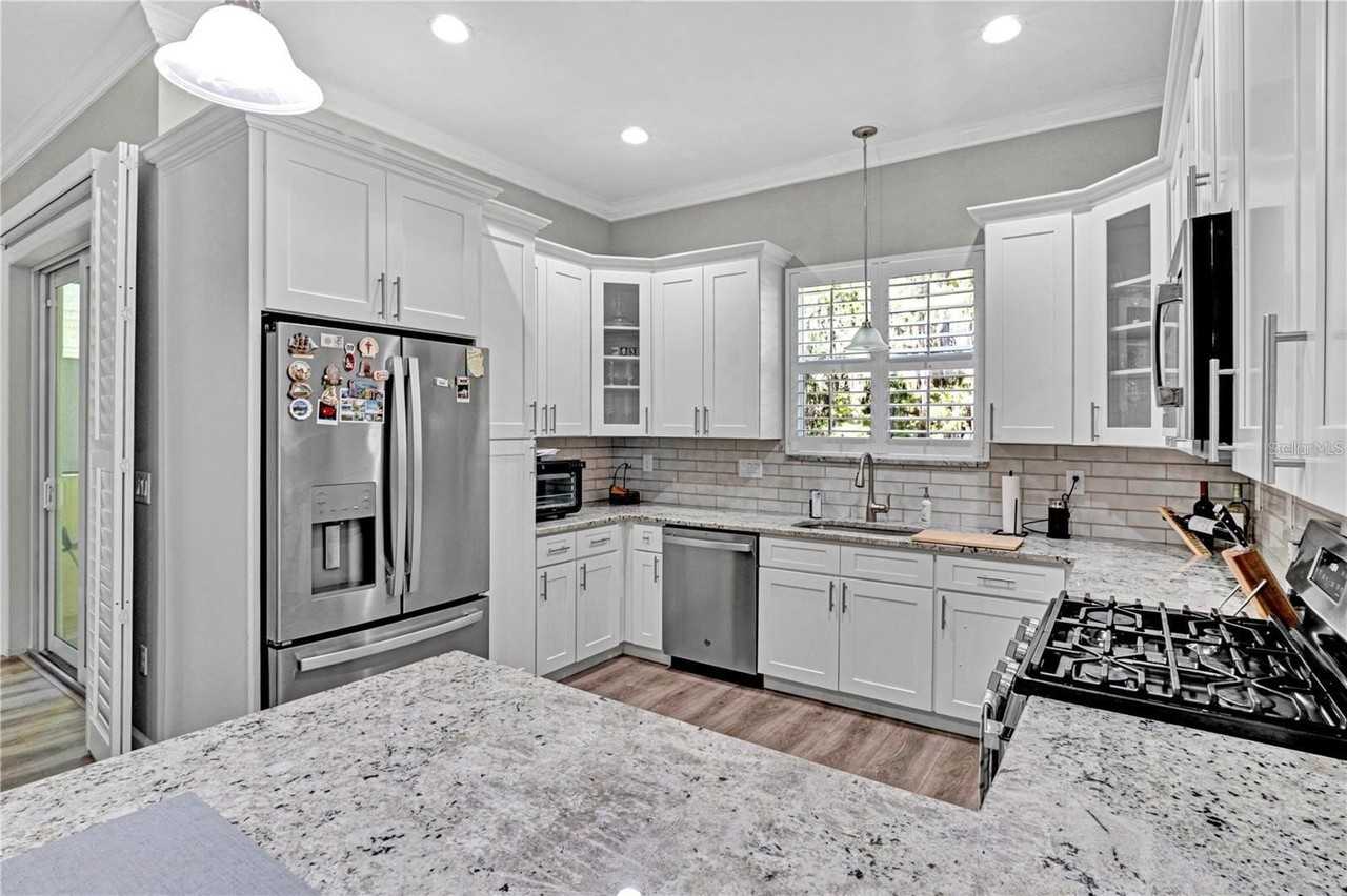 746 Grand Cypress Ln - Photo 6 of 28