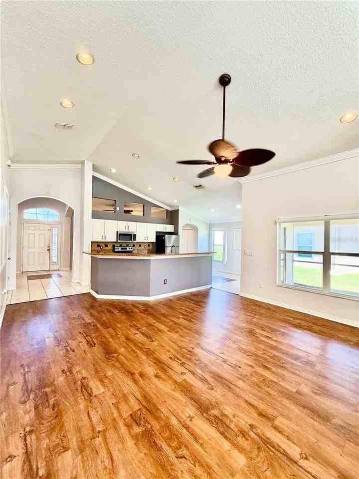 23824 Plantation Palms Blvd - Photo 7 of 48