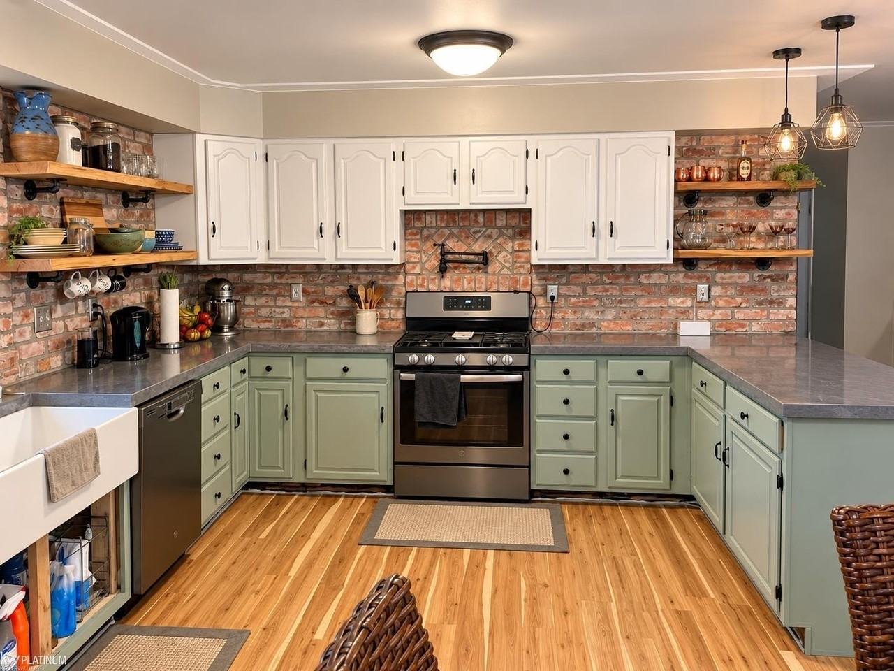 601 N Mary St - Photo 3 of 11