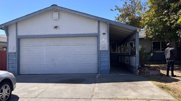 featured image of 2061 Eagle Way