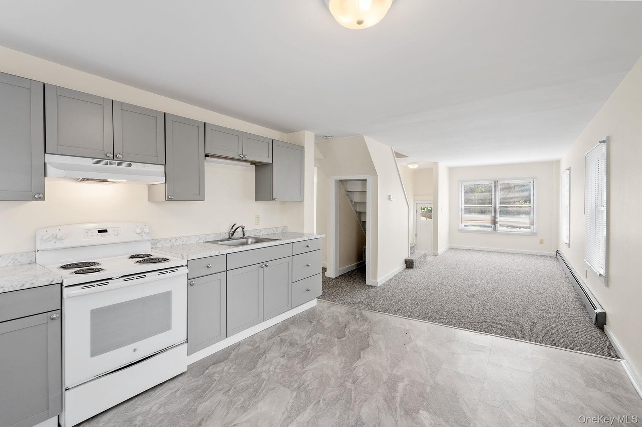 254 Partition St - Photo 4 of 24