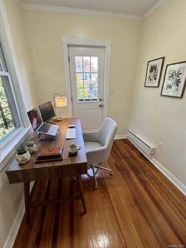 56 Dewey Ave #2 - Photo 7 of 24