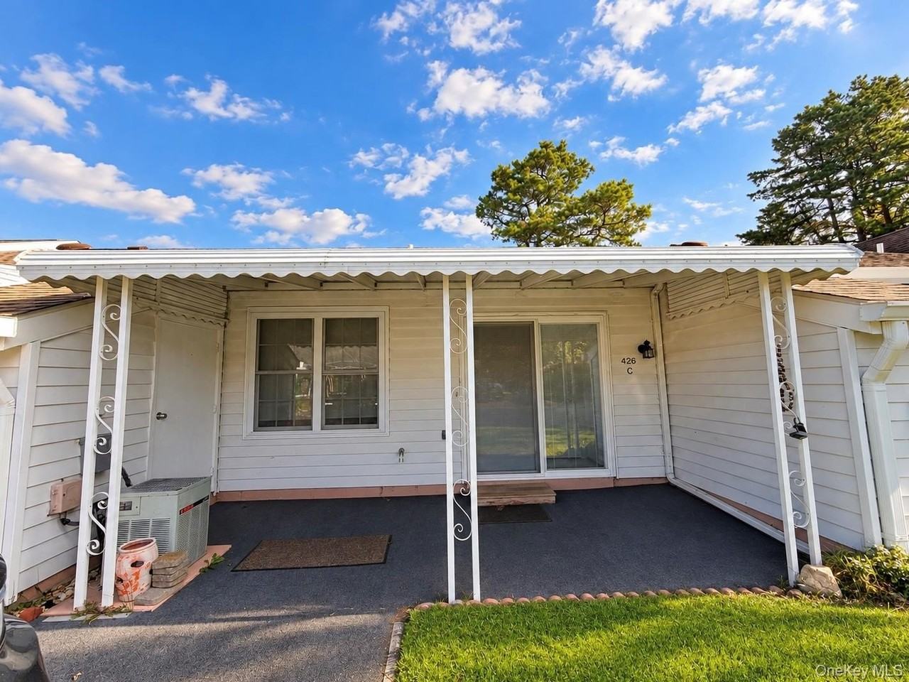 426 Aylesbury Ct #C - Photo 6 of 7
