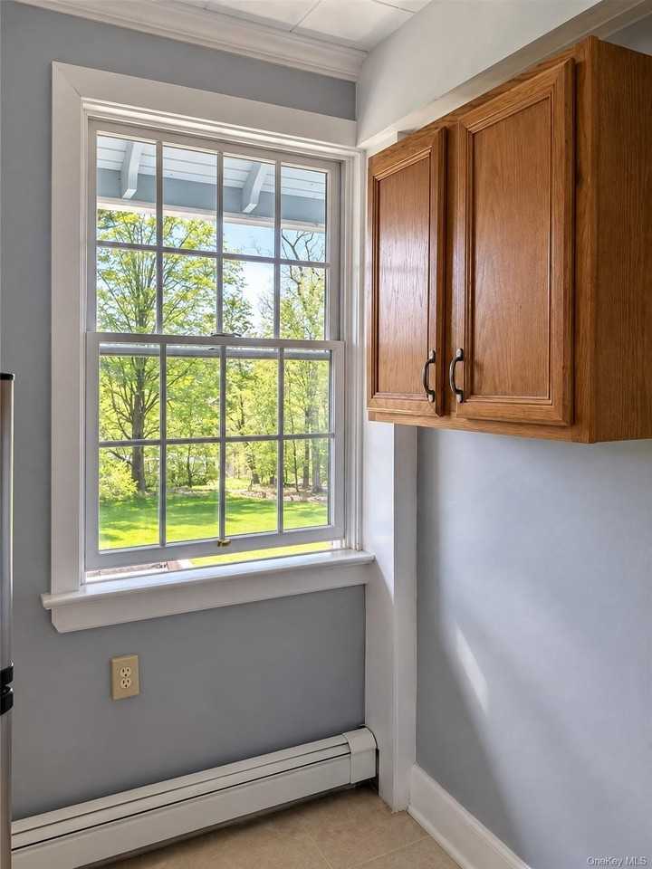 176 Pine Tree Rd #2 - Photo 7 of 17