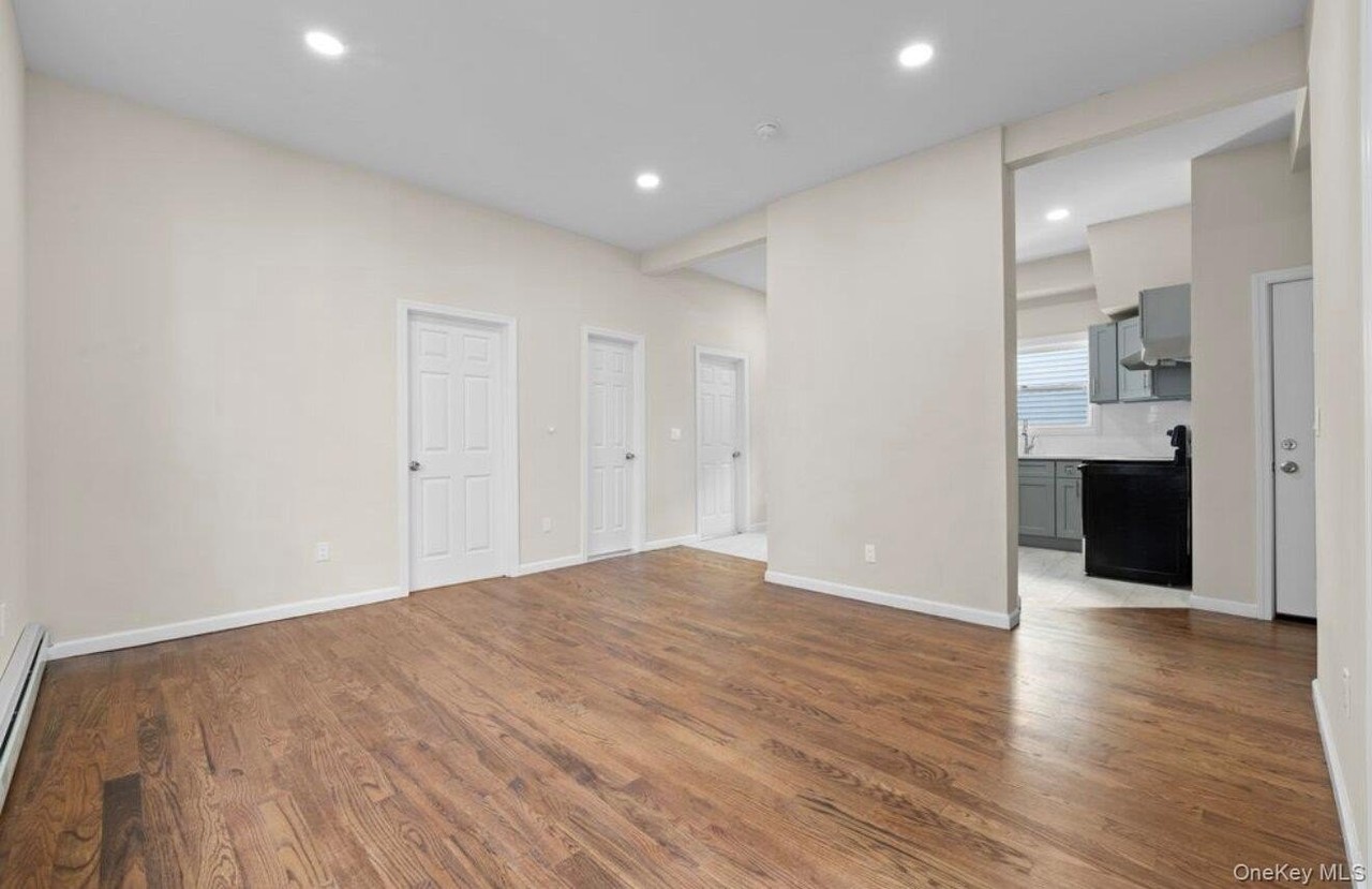 460 S 6th Ave #1 - Photo 7 of 16