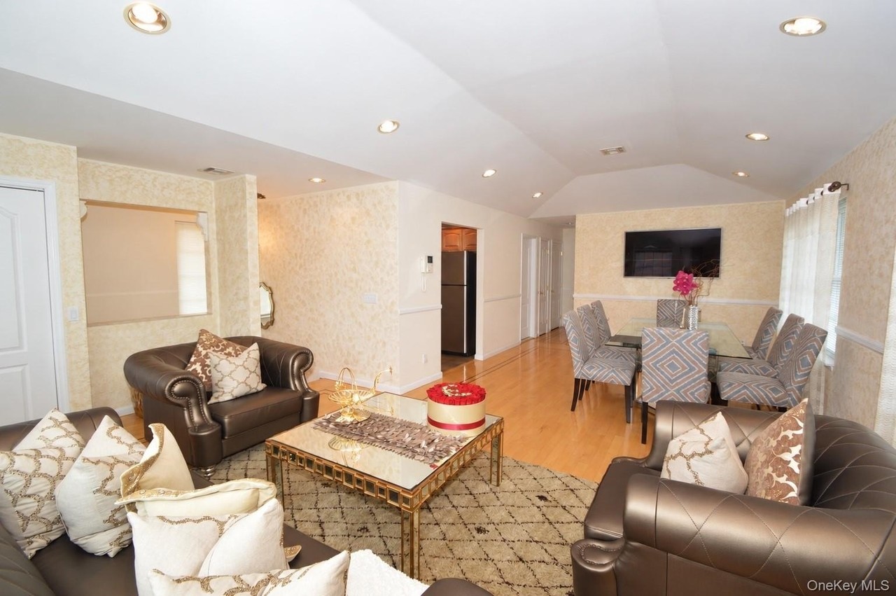 74 Firwood Rd #B - Photo 3 of 9
