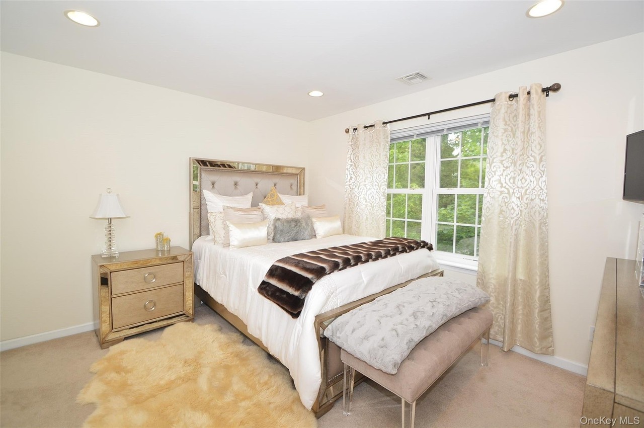 74 Firwood Rd #B - Photo 7 of 9