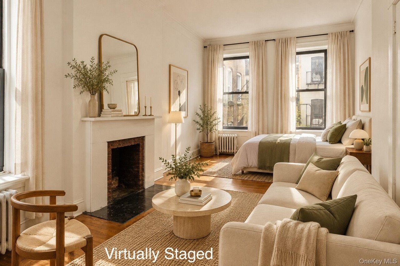 23 Grove St #4C