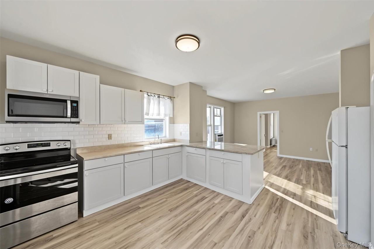 117 North St #6 - Photo 4 of 29