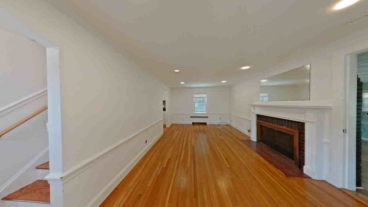 23 N Bowditch St - Photo 5 of 19