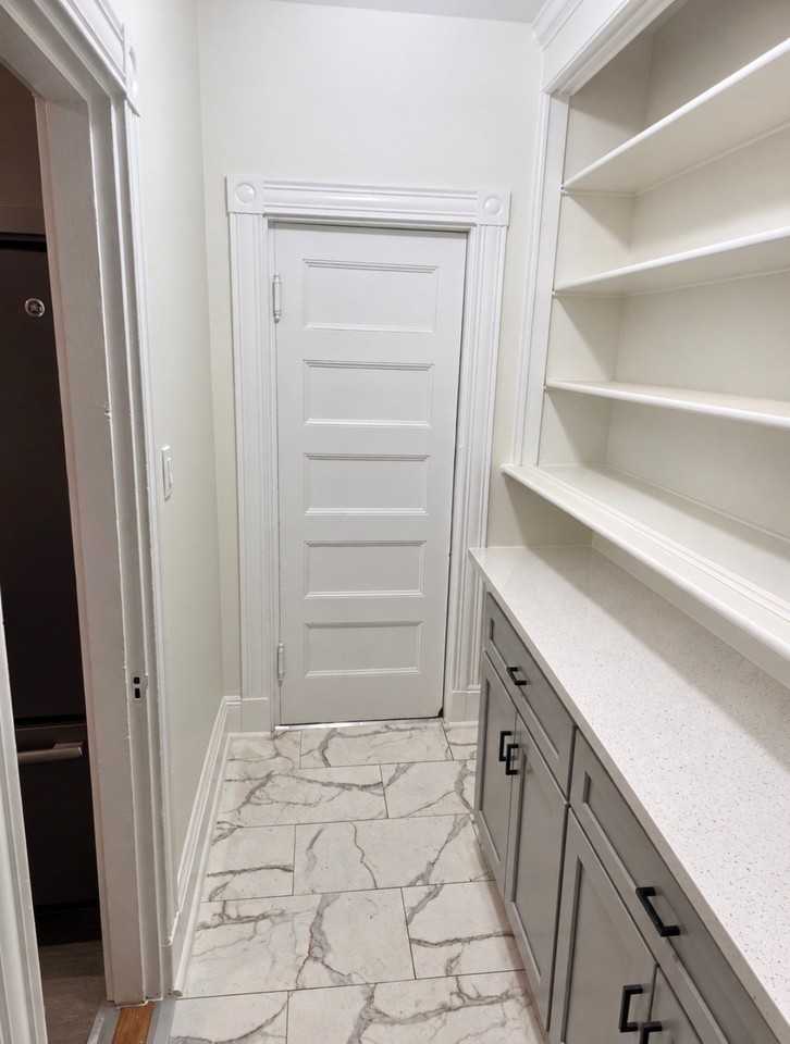 323 Geneva Ave #1 - Photo 6 of 8